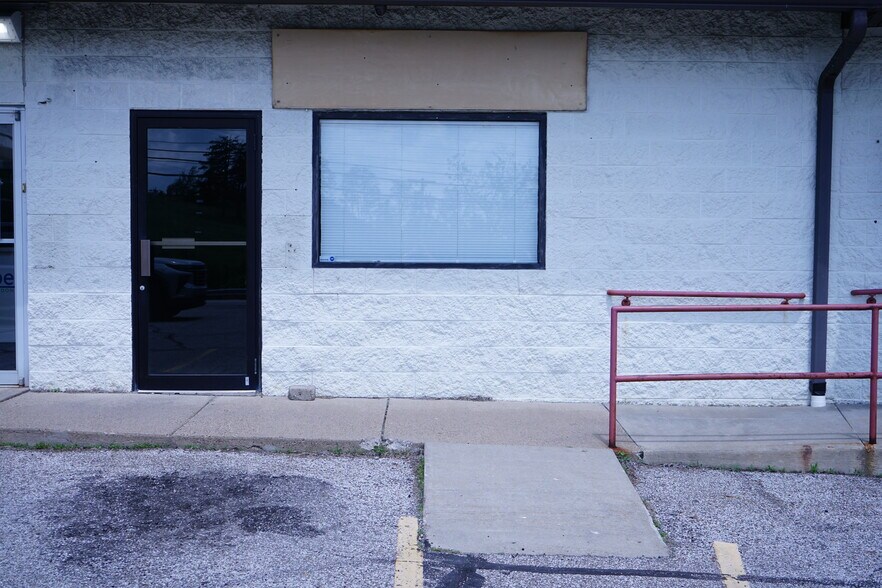 More Photos Of 52171 National Rd, Saint Clairsville Office For Lease