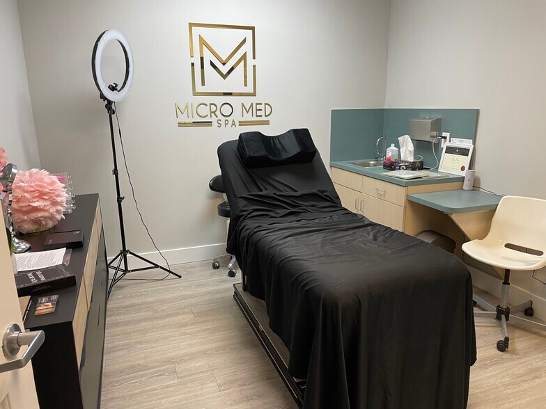 More Photos Of 1100 S Federal Hwy, Deerfield Beach Medical For Lease