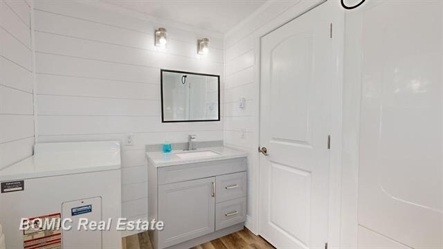 More Photos Of 9010 Dixie Hwy, Birch Run Warehouse For Lease