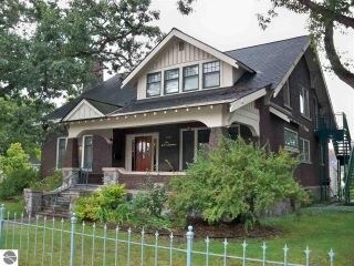 Primary Photo Of 530 S Union St, Traverse City Medical For Sale