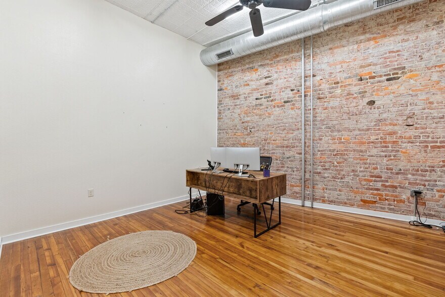 More Photos Of 489 Main St, Canton Office For Lease