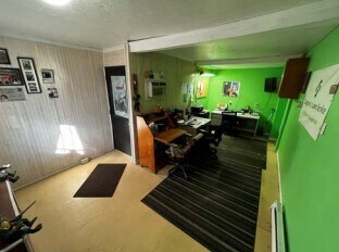 More Photos Of 2739 114th St, Toledo Auto Repair For Sale