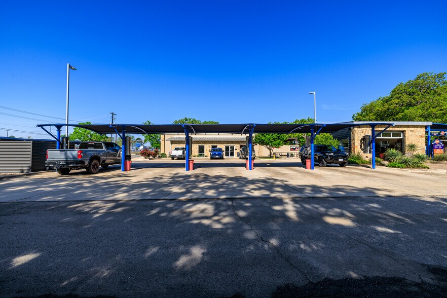 More Photos Of 516 Friendship Ln, Fredericksburg Carwash For Sale