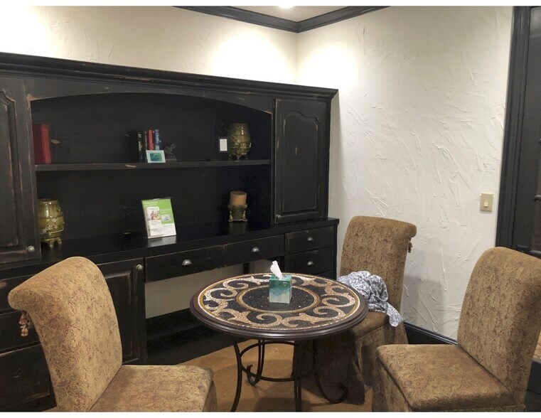 More Photos Of 454-458 Mid Cities Blvd, Hurst Medical For Sale