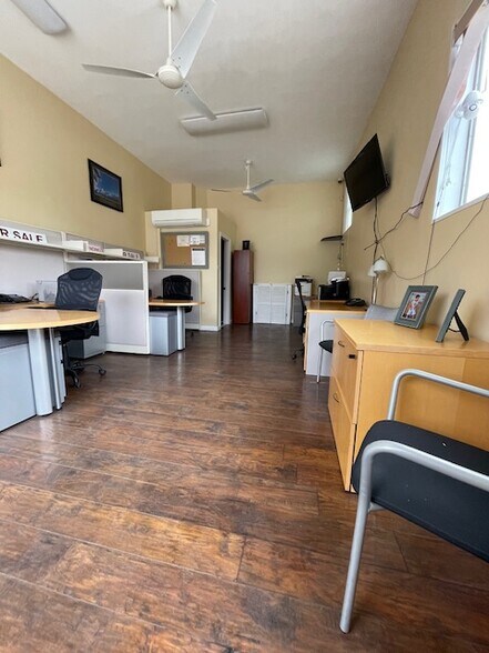 More Photos Of 121-123 Winthrop St, Medford Office For Sale