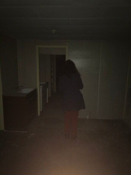 More Photos Of 337 Oak Ave, Spruce Pine Office For Lease