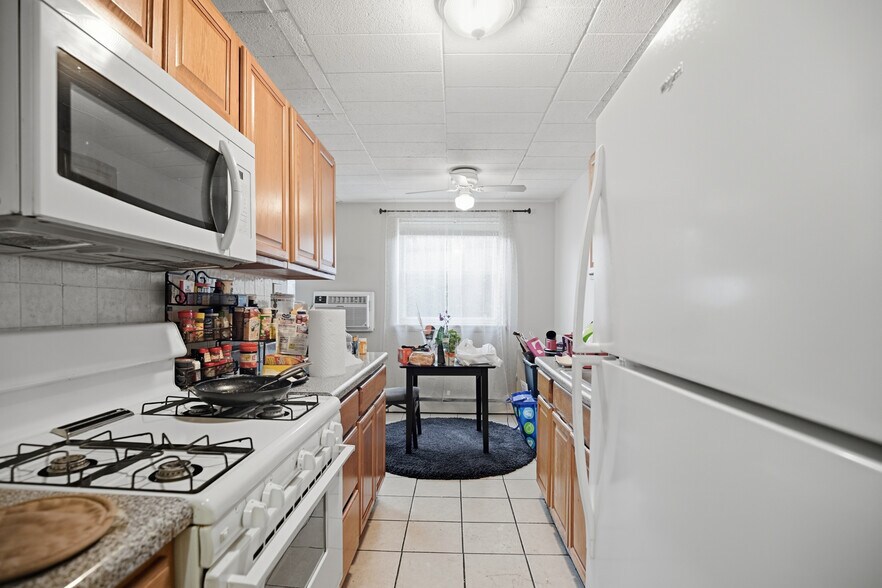 More Photos Of 279 S Black Horse Pike, Mount Ephraim Apartments For Sale