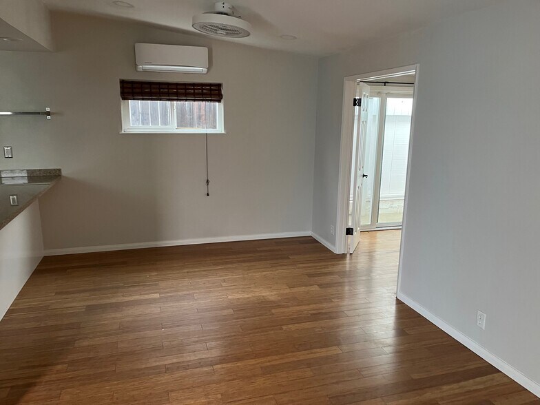 More Photos Of 135 Avenida Granada, San Clemente Medical For Sale