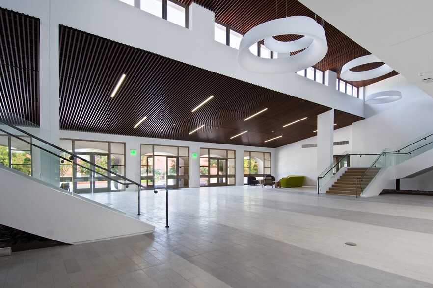 4500 Park Granada, Calabasas, CA 91302 - Office For Sale Cityfeet.com