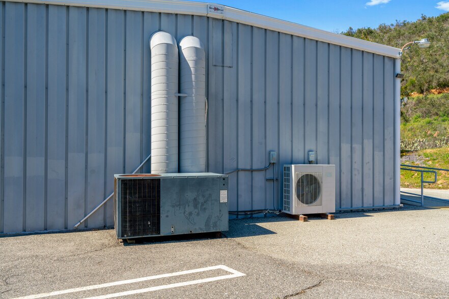 More Photos Of 37400 Falling Springs Rd, Yucaipa Religious Facility For Sale