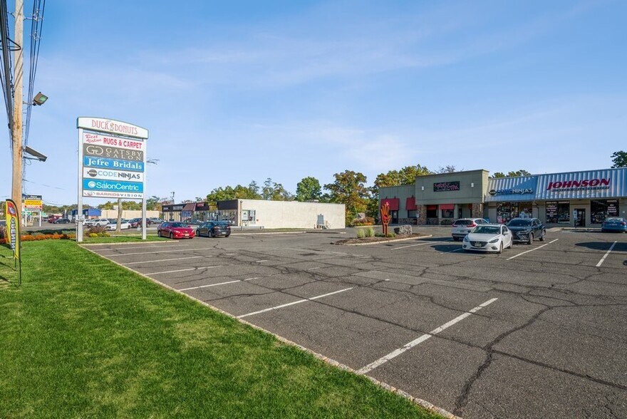 More Photos Of 215 US Highway 22, Green Brook Unknown For Lease