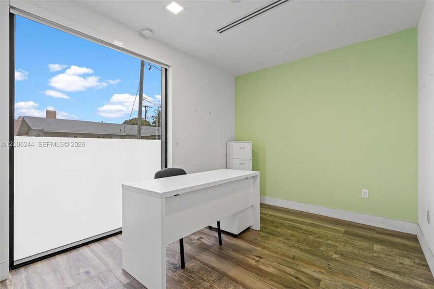 More Photos Of 4885 NW 7th Ave, Miami Office For Sale