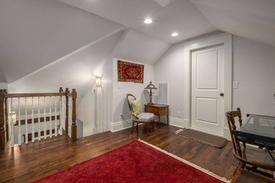 More Photos Of 1308 6th Ave N, Nashville Office Residential For Sale