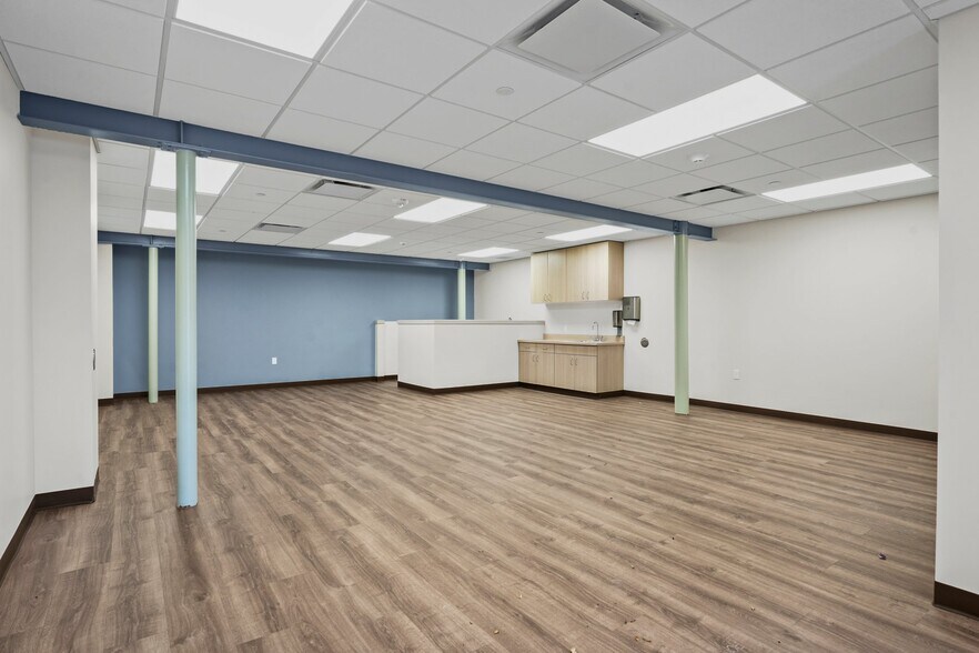 More Photos Of 7610 Mineral Point Rd, Madison Daycare Center For Sale