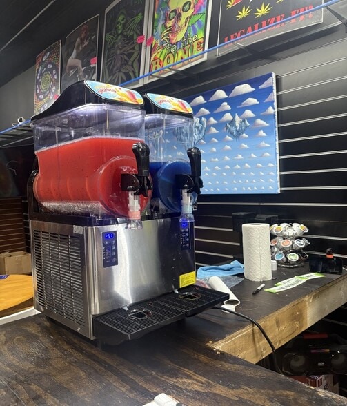 More Photos Of 104 N Ballard Ave, Wylie Storefront For Sale