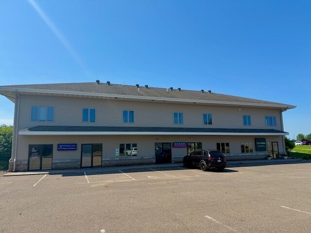 More Photos Of 227 Meridian Dr, New Richmond Office For Sale