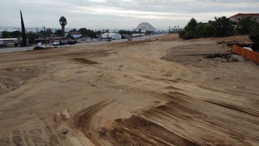 More Photos Of 18661 5th St, Bloomington Land For Sale