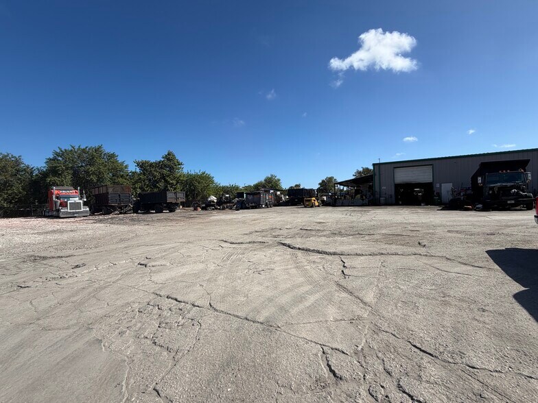 More Photos Of 4700 Powerline Rd, Oakland Park Land For Lease
