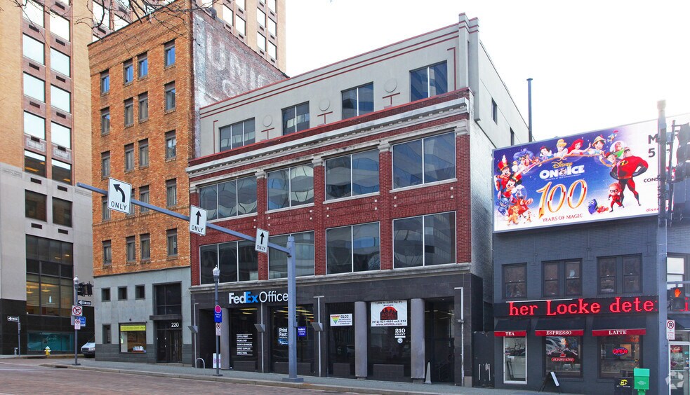 More Photos Of 208-210 Grant St, Pittsburgh Medical For Lease