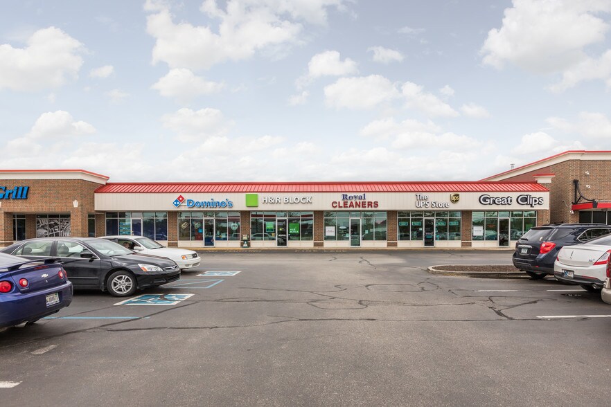 More Photos Of 1330-1350 W Southport Rd, Indianapolis Unknown For Lease