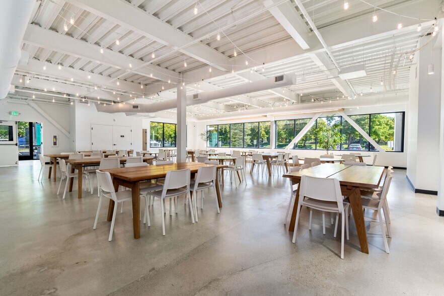 More Photos Of 282 River Bend Ln, Provo Office For Sale