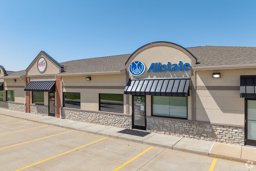 More Photos Of 109-111 Eastgate Dr, Washington Storefront Retail Office For Lease