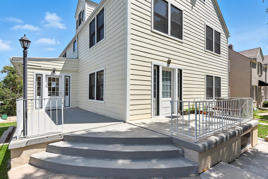 More Photos Of 817 N 48th St, Omaha Apartments For Sale