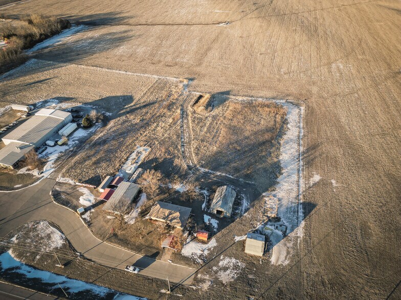 Primary Photo Of 3120 S Lincoln Ave, York Showroom For Sale