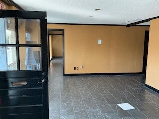 More Photos Of 2900 S Nova Rd, South Daytona Storefront Retail Office For Lease