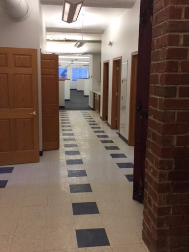 More Photos Of 315 W 4th St, Davenport Loft Creative Space For Sale