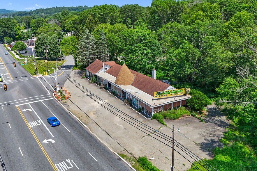 More Photos Of 67 US Highway 46, Budd Lake Storefront Retail Office For Sale