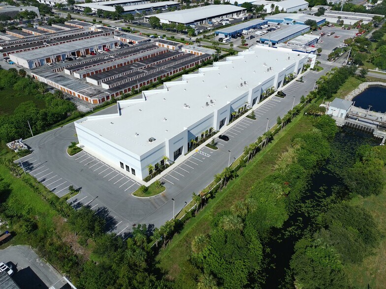 More Photos Of 1501 N Florida Mango Rd, West Palm Beach Warehouse For Lease