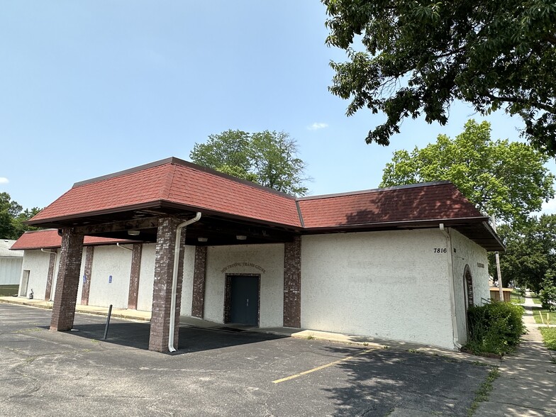 Primary Photo Of 7816 Paseo Blvd, Kansas City Office For Sale