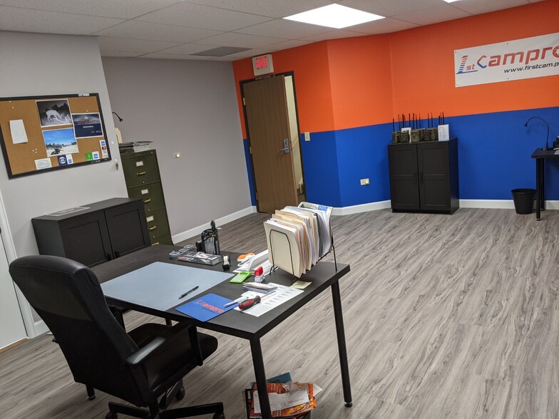 More Photos Of 11027 S Pikes Peak Dr, Parker Office For Lease