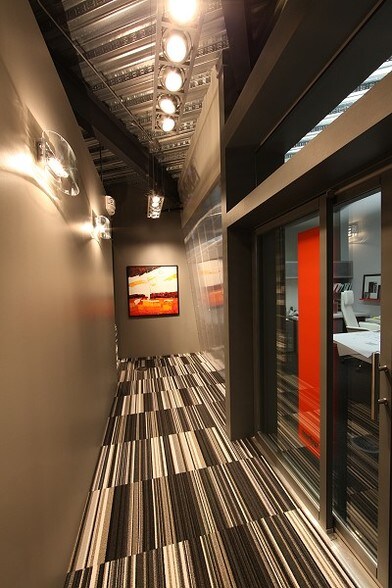 More Photos Of 2700 S Broadway St, Englewood Loft Creative Space For Lease
