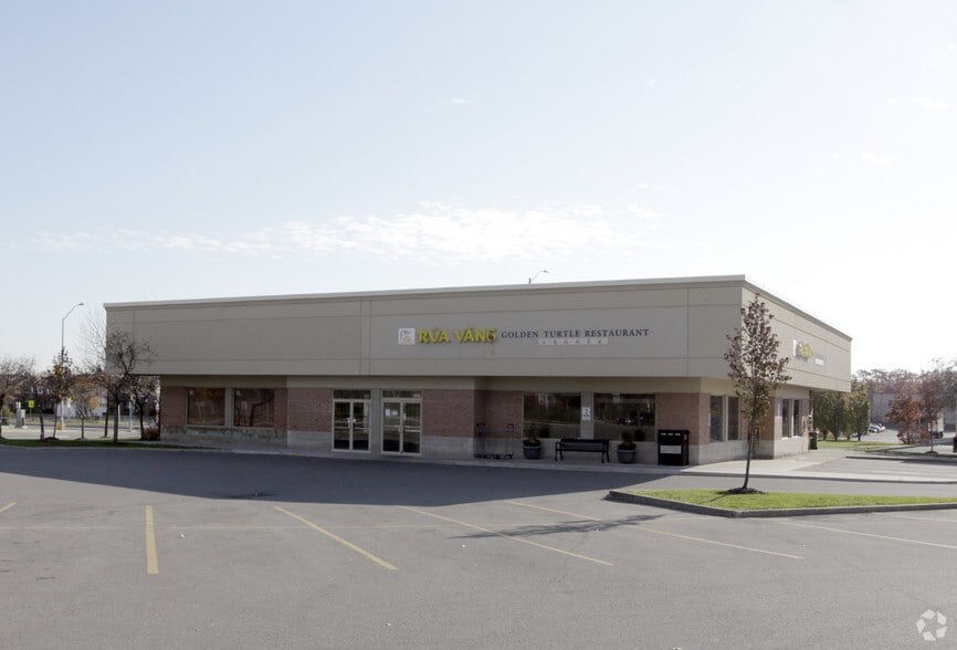 Primary Photo Of 325 Central Pky W, Mississauga Freestanding For Lease