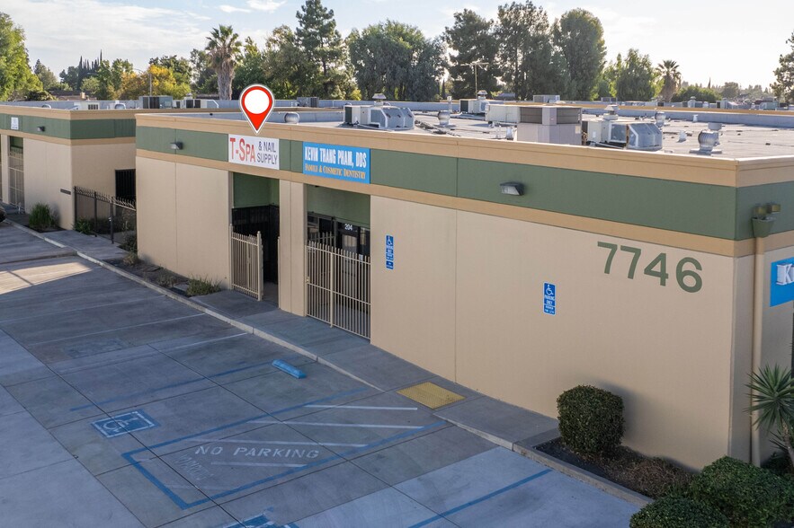 More Photos Of 7746 Lorraine Ave, Stockton Service For Sale