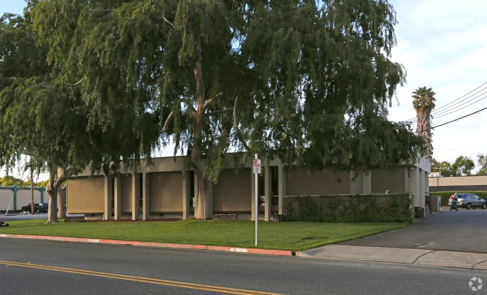More Photos Of 296-298 Brokaw Rd, Santa Clara Office For Lease