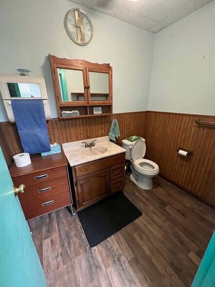 More Photos Of 744 Springfield St, Dayton Auto Repair For Sale