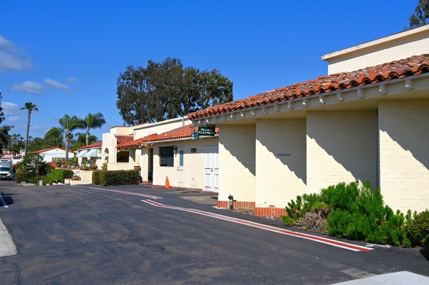 More Photos Of 6024 Paseo Delicias, Rancho Santa Fe Storefront Retail Office For Sale