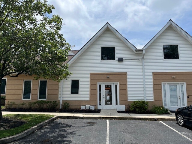 Primary Photo Of 705 W White Horse Rd, Voorhees Medical For Lease