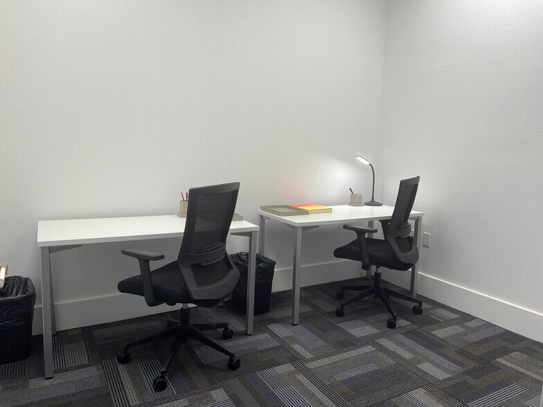 More Photos Of 701-703 N 8th St, Sheboygan Coworking Space