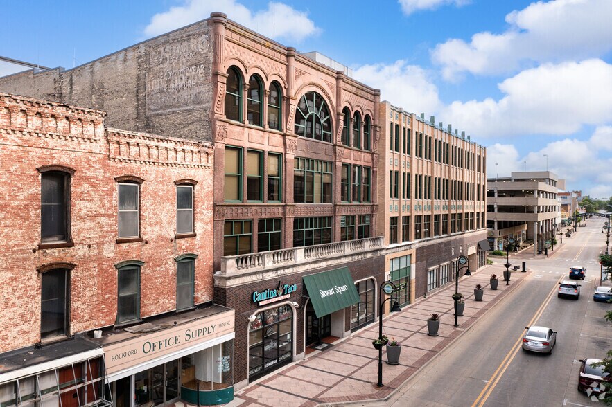 More Photos Of 308 W State St, Rockford Office For Lease