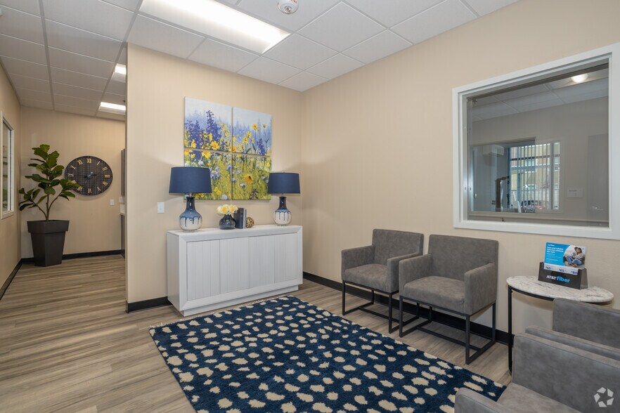 More Photos Of 1990 Belgium Ave, Chico Apartments For Lease