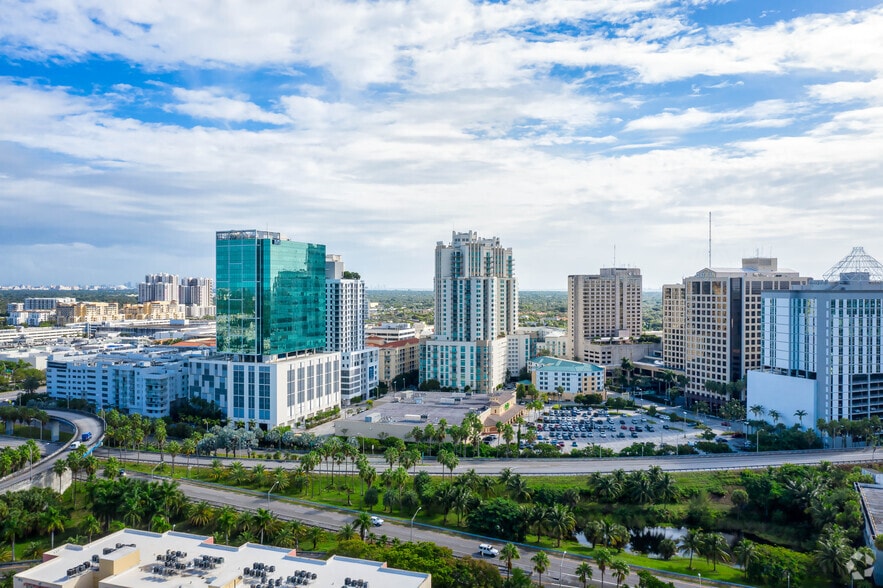 More Photos Of 8950 SW 74th Ct, Miami Office For Lease