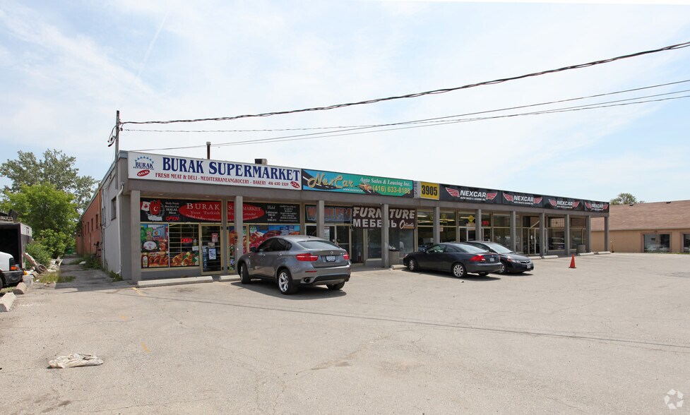 More Photos Of 3905 Keele St, Toronto Storefront For Lease