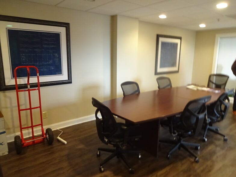 More Photos Of 8 Capitol St, Charleston Loft Creative Space For Sale