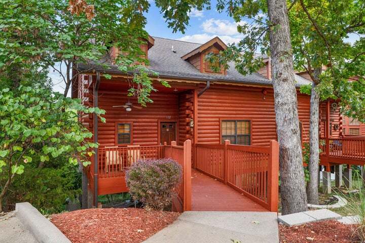 More Photos Of 132 Rock Candy ln, Branson Specialty For Sale