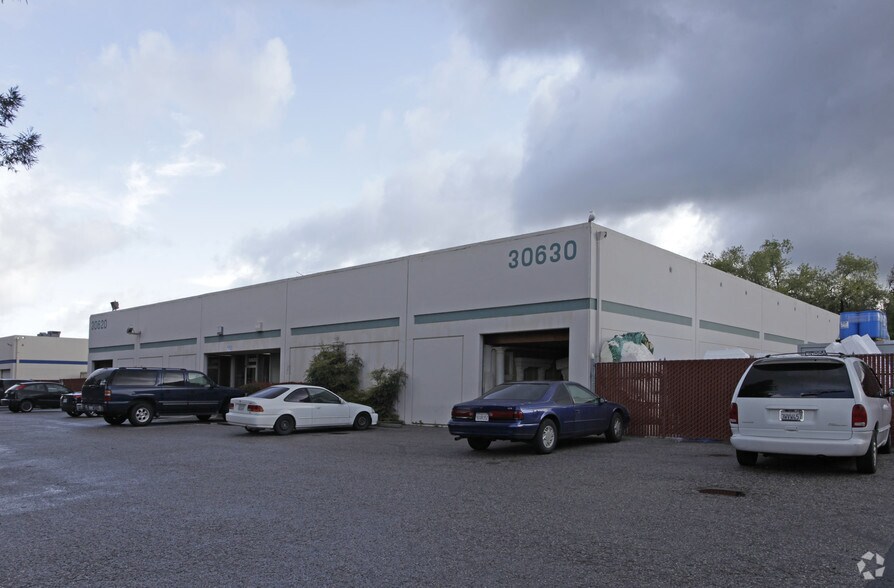 More Photos Of 30620-30630 San Antonio St, Hayward Warehouse For Lease