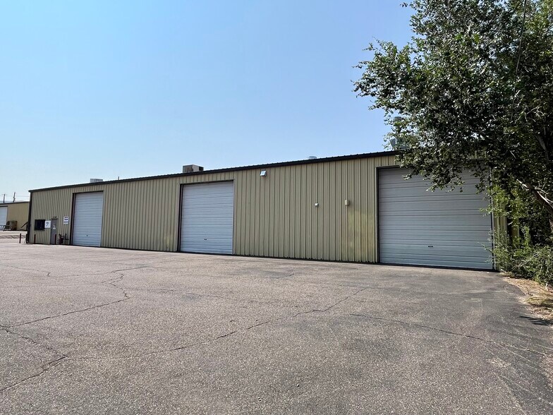 More Photos Of 11500 Linn Ave NE, Albuquerque Auto Repair For Sale